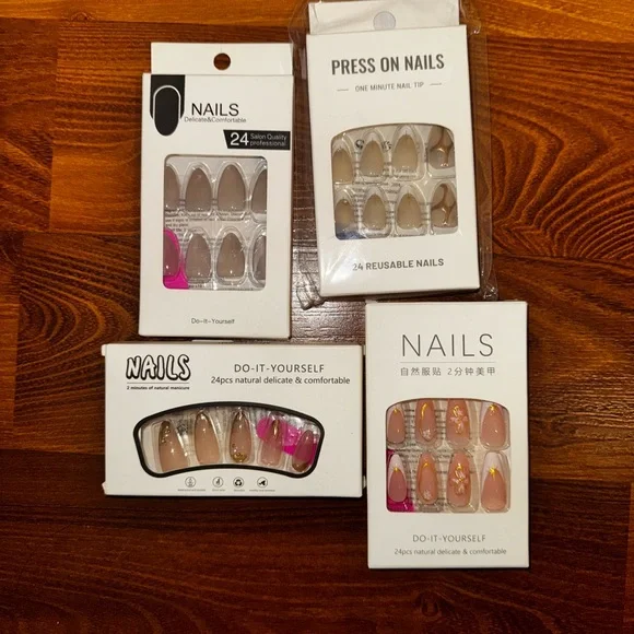 Minimal and Floral Multicolor Almond Shaped Press On Nails Bundle - Picture 7 of 8